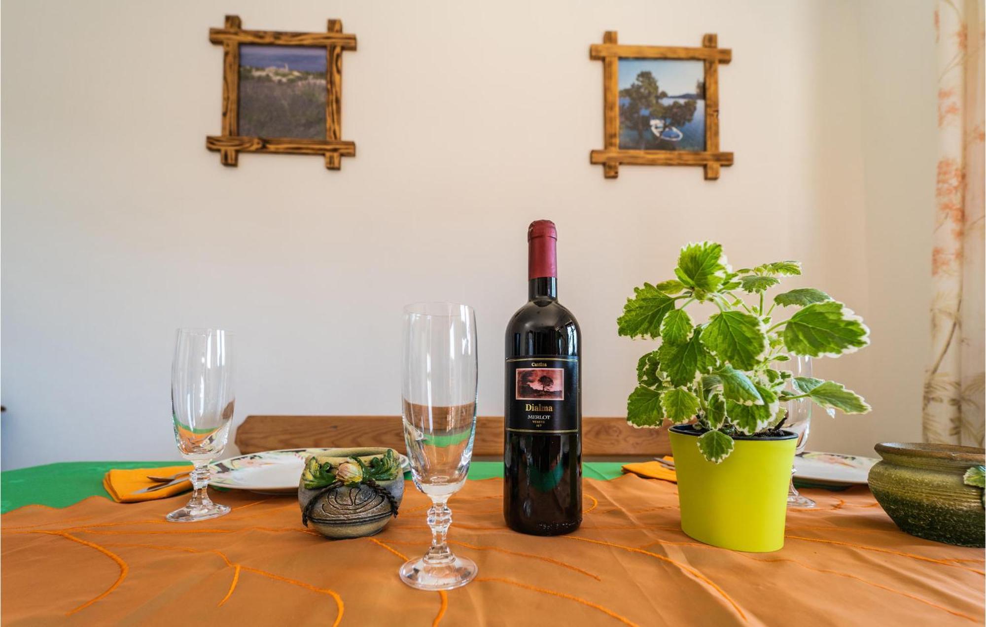 Beautiful Apartment In Krnica With Kitchen Εξωτερικό φωτογραφία