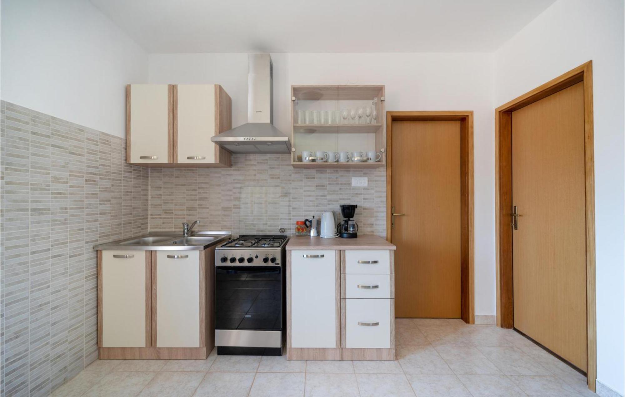 Beautiful Apartment In Krnica With Kitchen Εξωτερικό φωτογραφία