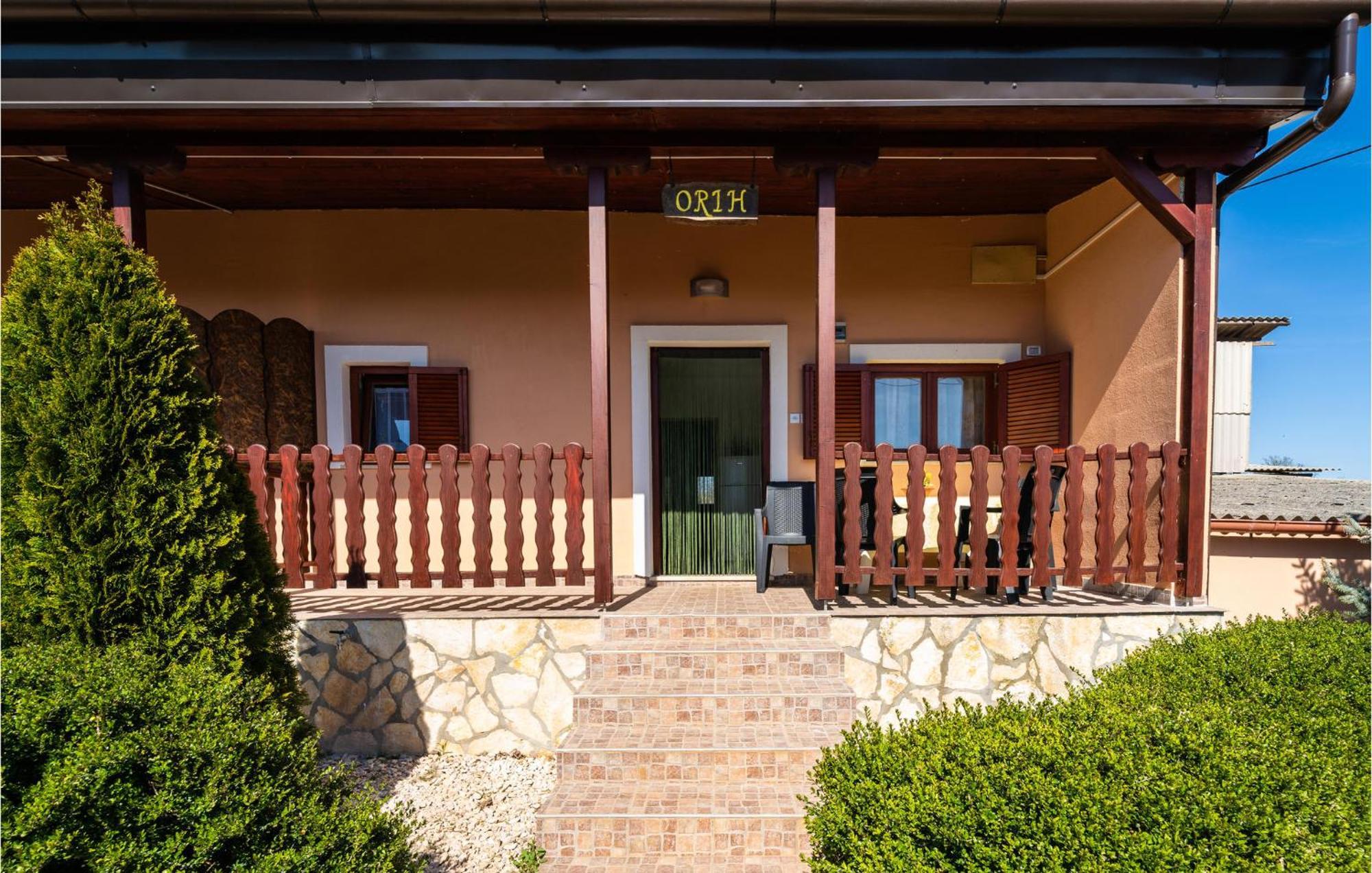 Beautiful Apartment In Krnica With Kitchen Εξωτερικό φωτογραφία